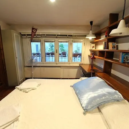 Lovelly On The Sea Side Apartment
